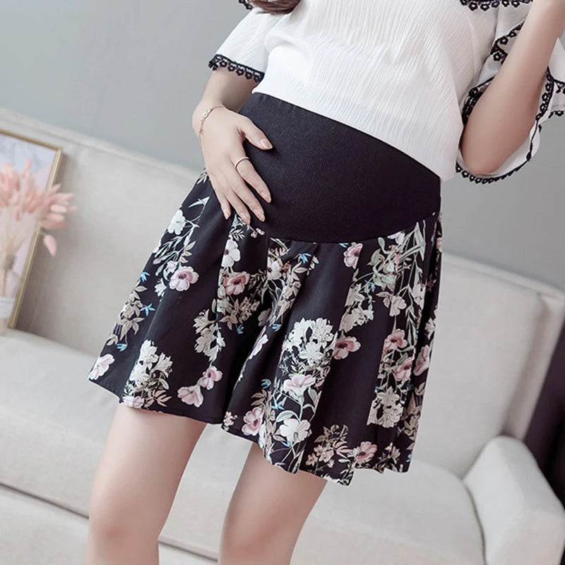 Pregnant Women's Low-waisted Denim Shorts