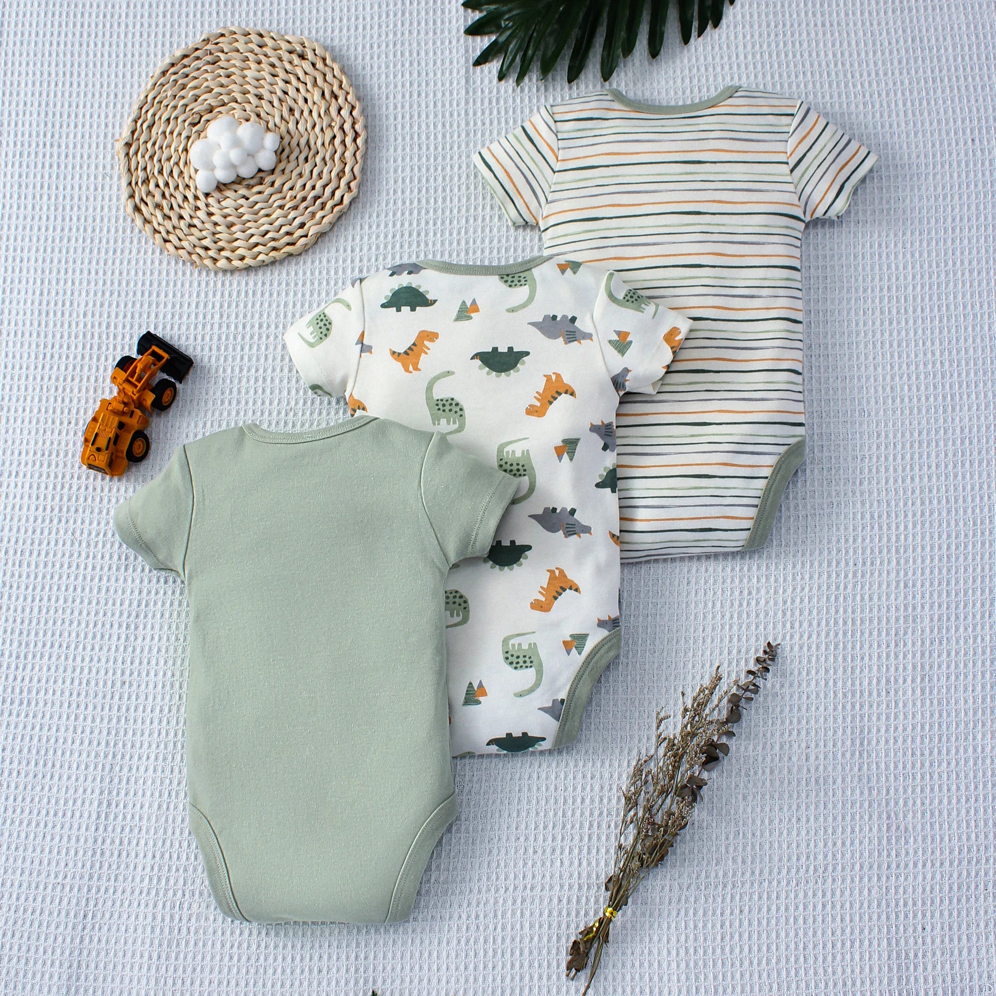 3pce Cartoon Dinosaur Pattern and Stripe Pattern Set for 0-9 Months Old Boys